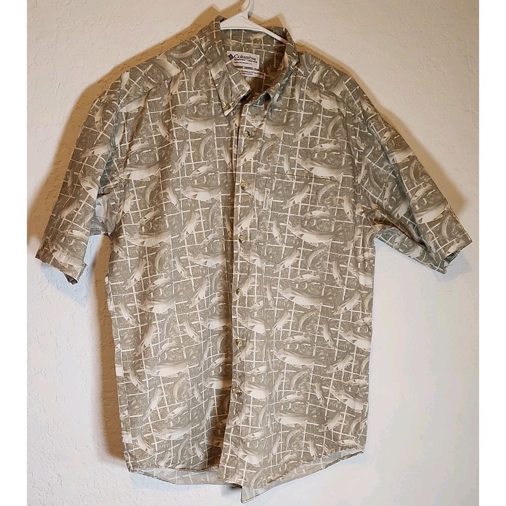 Columbia Men's XL Beige White Fish Print Cotton Short‎ Sleeve Button-Up Shirt